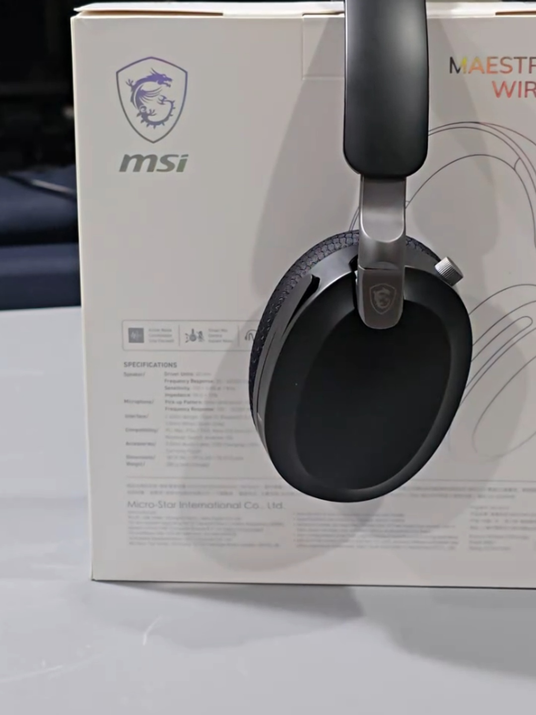 Forge GM340 Wireless mouse and Maestro 500 Wireless headset